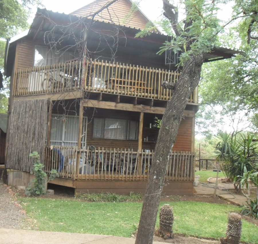 Commercial Property for Sale in Waterglen A H North West